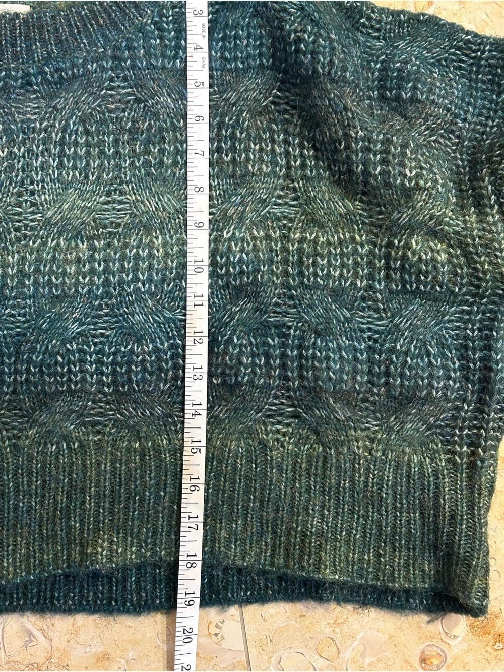 POL Oversized Cropped Green Crewneck Chunky Knit Sweater Size Small - Picture 5 of 8